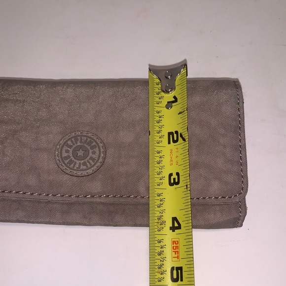 Kipling Clutch Wallet: Credit Cards: Cash: Zippered Pouch: Snap Closure - Picture 9 of 9